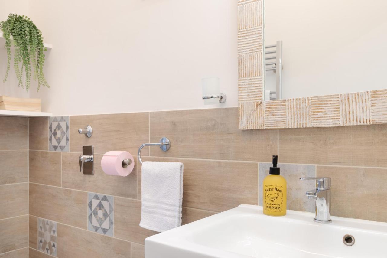 New! Milano - Flowers Home Cusano Milanino Exterior photo